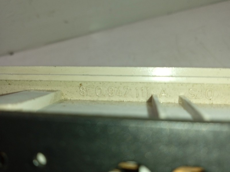 Recambio de luz interior para audi a4 b6 avant (8e5) 2.5 tdi referencia OEM IAM 8E0947111A  