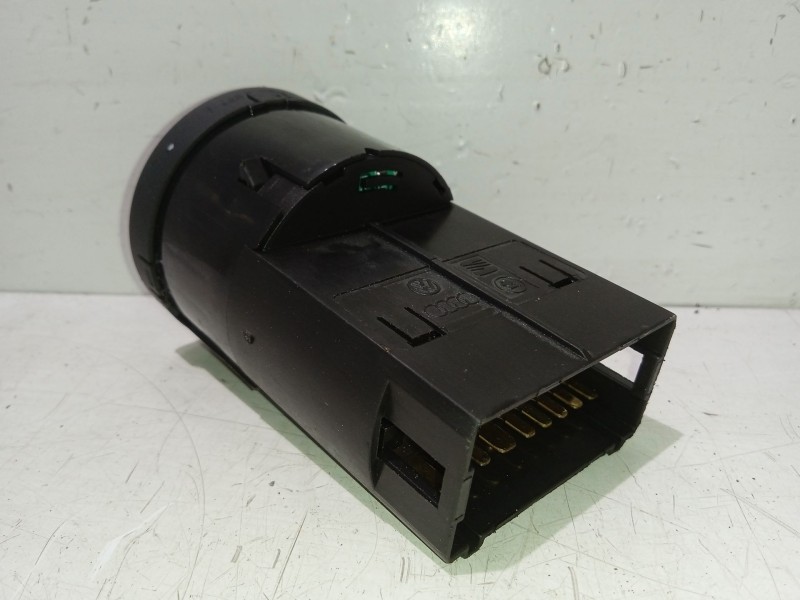 Recambio de mando luces para audi a4 b6 avant (8e5) 2.5 tdi referencia OEM IAM 8E0941531A  