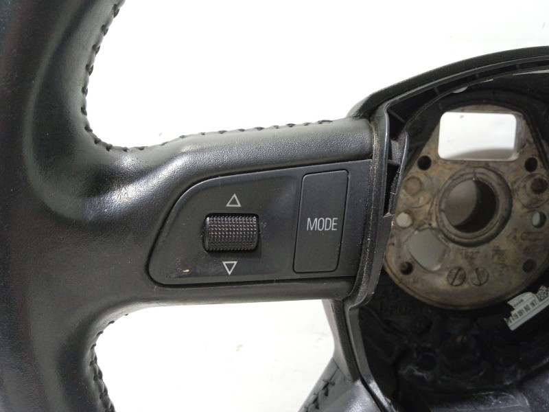 Recambio de volante para audi a4 b6 avant (8e5) 2.5 tdi referencia OEM IAM 8P0419091BG  