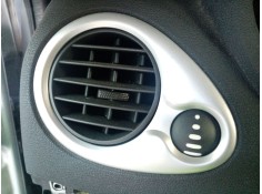 Recambio de rejilla aireadora para renault clio iii (br0/1, cr0/1) 1.5 dci (br17, cr17) referencia OEM IAM   
