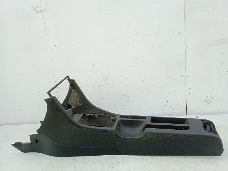 Recambio de consola central para audi a4 b6 avant (8e5) 2.5 tdi referencia OEM IAM 8E0863241F  