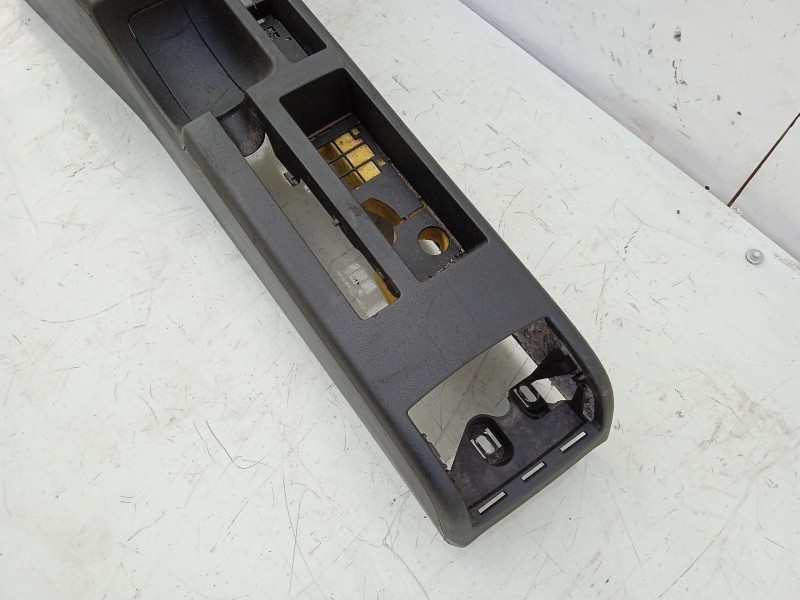 Recambio de consola central para audi a4 b6 avant (8e5) 2.5 tdi referencia OEM IAM 8E0863241F  