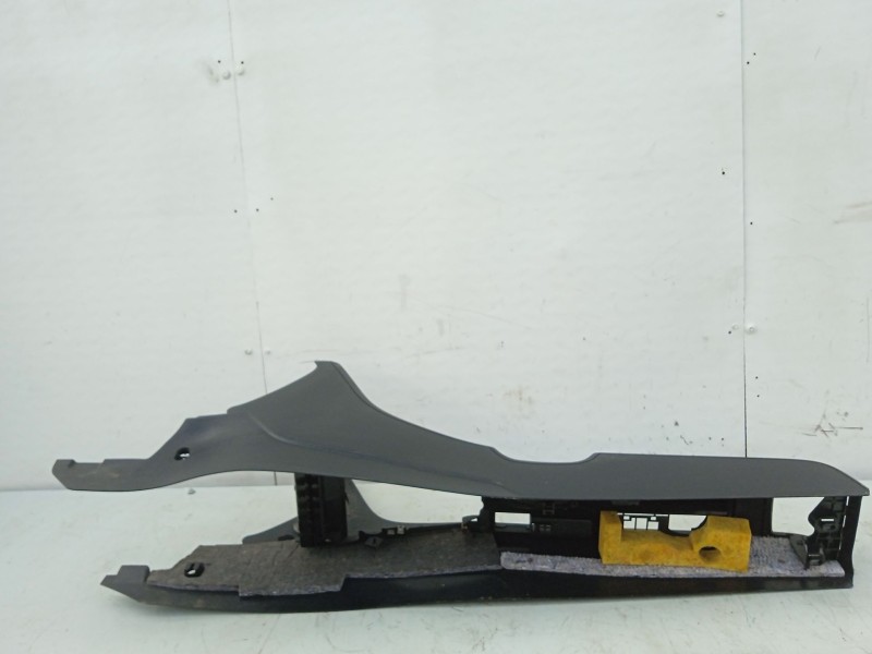 Recambio de consola central para audi a4 b6 avant (8e5) 2.5 tdi referencia OEM IAM 8E0863241F  
