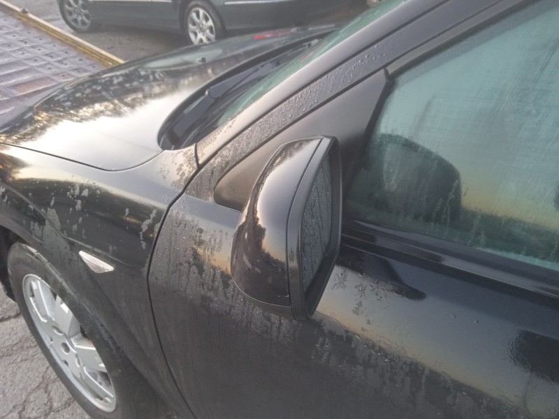 ford mondeo iii sedán (b4y) del año 2006