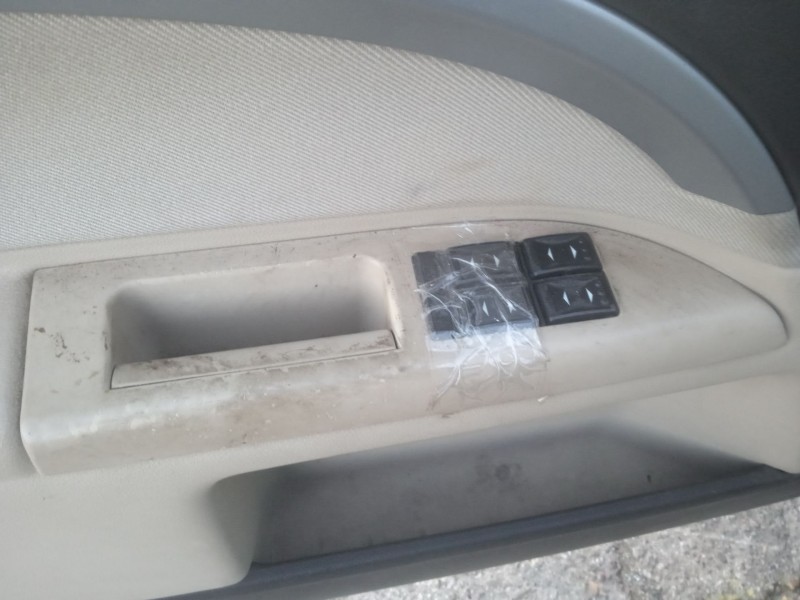 ford mondeo iii sedán (b4y) del año 2006