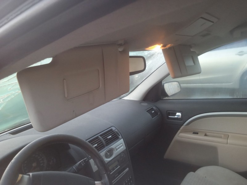 ford mondeo iii sedán (b4y) del año 2006