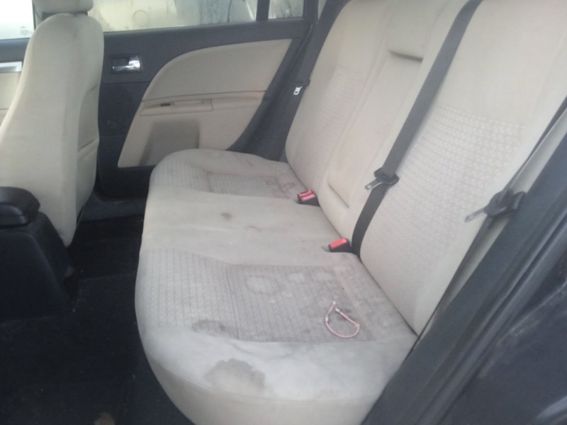 ford mondeo iii sedán (b4y) del año 2006