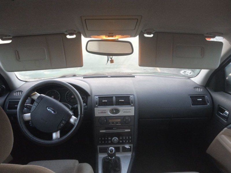 ford mondeo iii sedán (b4y) del año 2006