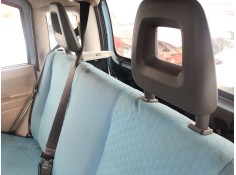 Recambio de asientos traseros para fiat panda furgoneta/hatchback (169_) 1.3 d multijet referencia OEM IAM 71734437 ACOLCHADO IZ 2