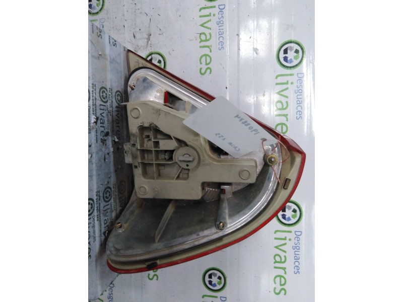 Recambio de piloto trasero izquierdo para mercedes clase c (w202) berlina 1.8 16v cat   |   0.93 - ... | 1993 | 122 cv / 90 kw r