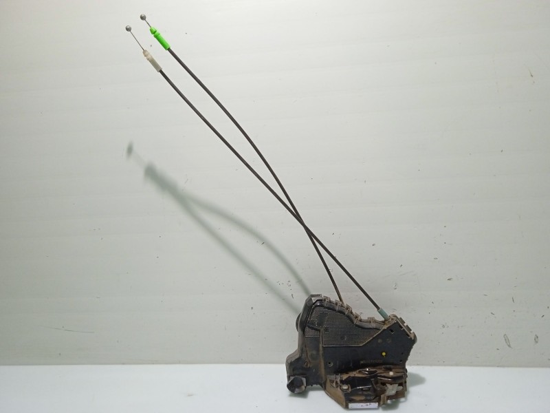 Recambio de cerradura puerta delantera derecha para toyota rav 4 iii (_a3_) 2.2 d 4wd (ala30_) referencia OEM IAM 6903042221  