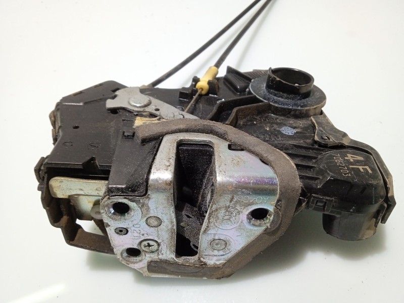 Recambio de cerradura puerta delantera derecha para toyota rav 4 iii (_a3_) 2.2 d 4wd (ala30_) referencia OEM IAM 6903042221  