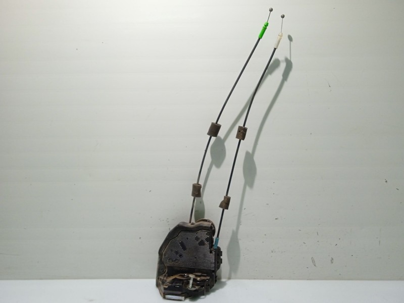 Recambio de cerradura puerta trasera derecha para toyota rav 4 iii (_a3_) 2.2 d 4wd (ala30_) referencia OEM IAM 6905042021  