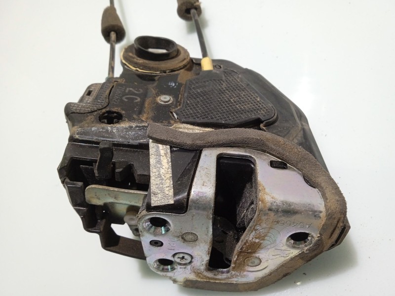 Recambio de cerradura puerta trasera derecha para toyota rav 4 iii (_a3_) 2.2 d 4wd (ala30_) referencia OEM IAM 6905042021  