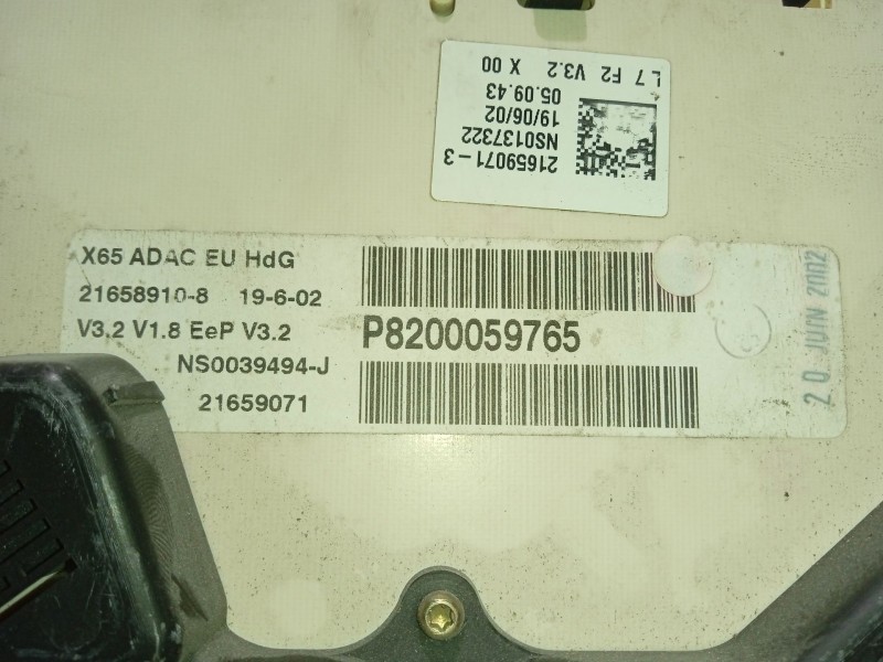 Recambio de cuadro instrumentos para renault clio ii (bb_, cb_) 1.5 dci referencia OEM IAM P8200059765  