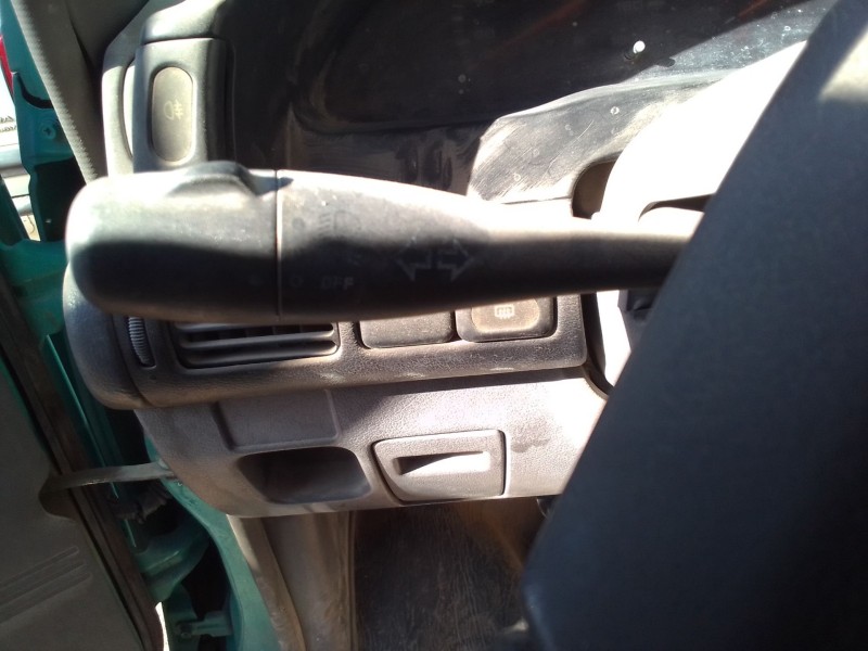 Recambio de mando luces para nissan vanette cargo referencia OEM IAM   