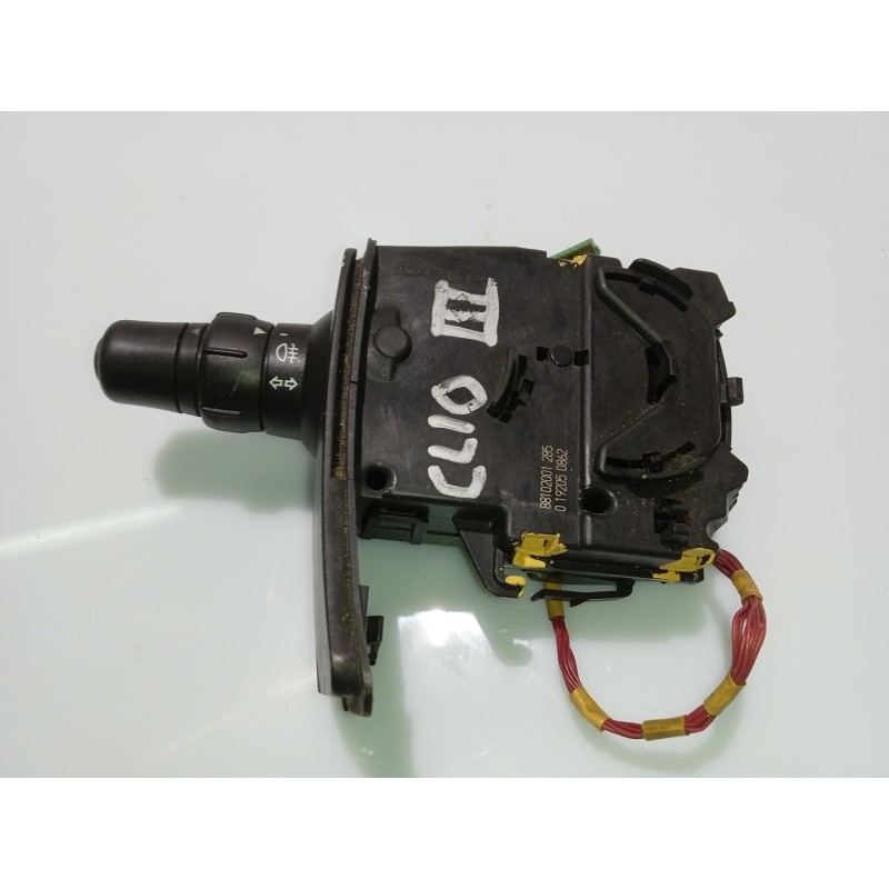 Recambio de mando intermitentes para renault clio iii (br0/1, cr0/1) 1.5 dci (br17, cr17) referencia OEM IAM 88102001  