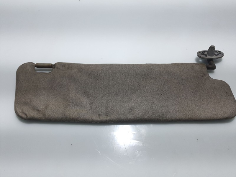 Recambio de parasol izquierdo para nissan vanette cargo referencia OEM IAM 964018C800  