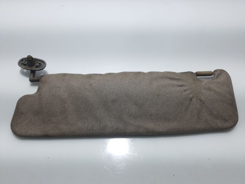 Recambio de parasol derecho para nissan vanette cargo referencia OEM IAM 964009C00  