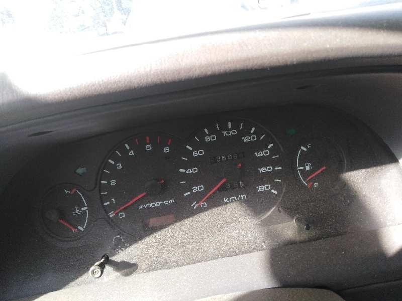 Recambio de cuadro instrumentos para ssangyong korando referencia OEM IAM 8020006100  