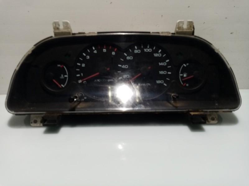 Recambio de cuadro instrumentos para ssangyong korando referencia OEM IAM 8020006100  