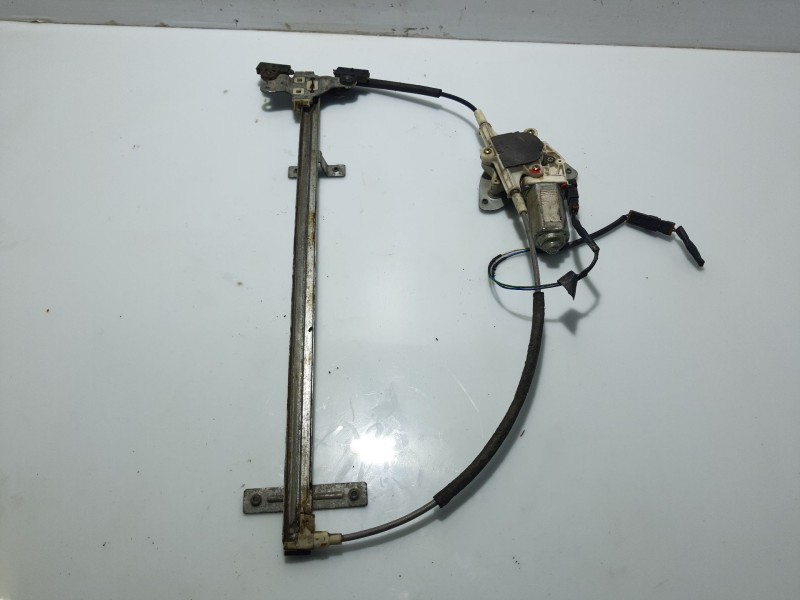 Recambio de elevalunas delantero derecho para nissan vanette cargo referencia OEM IAM 807009C101  