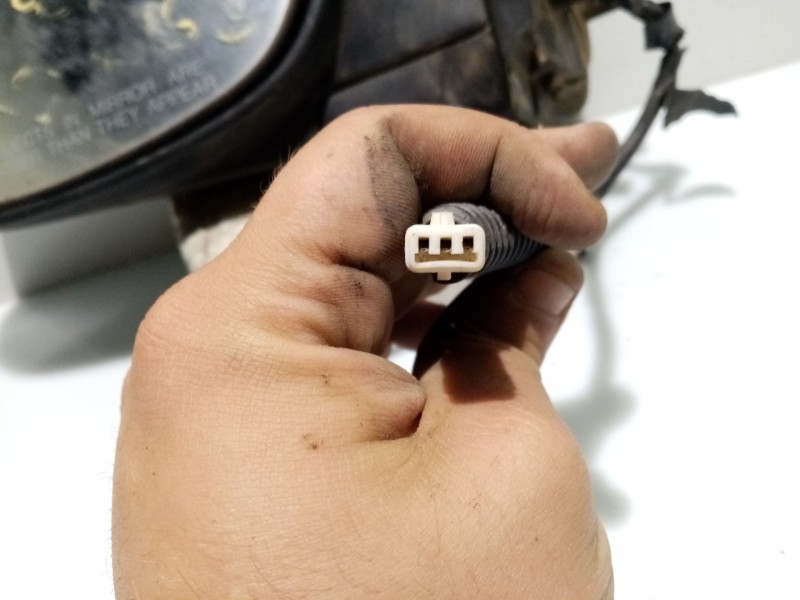 Recambio de retrovisor izquierdo para ssangyong korando referencia OEM IAM   