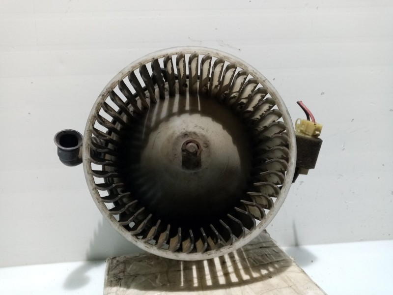 Recambio de motor calefaccion para ssangyong korando referencia OEM IAM 6921005000  