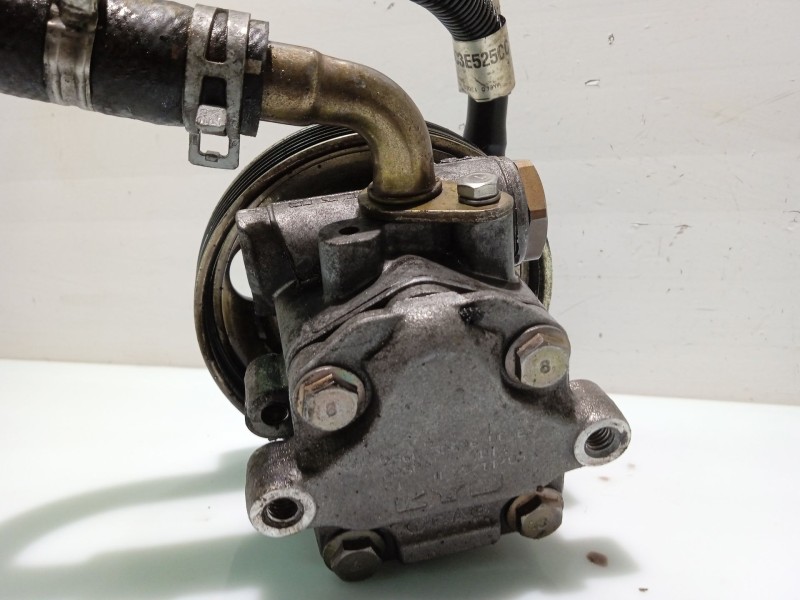 Recambio de bomba direccion para ford fusion (ju_) 1.4 tdci referencia OEM IAM 1416165  