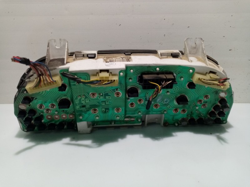 Recambio de cuadro instrumentos para ssangyong korando 2.3 turbodiesel cat referencia OEM IAM 8020106100  