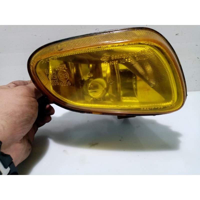 Recambio de faro antiniebla izquierdo para ssangyong korando 2.3 turbodiesel cat referencia OEM IAM 1083095  