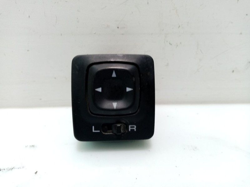 Recambio de interruptor para ssangyong korando 2.3 turbodiesel cat referencia OEM IAM 8581005000  