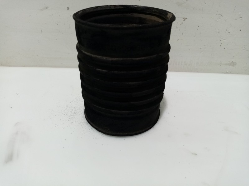 Recambio de tubo para ssangyong korando 2.3 turbodiesel cat referencia OEM IAM 2353006030  