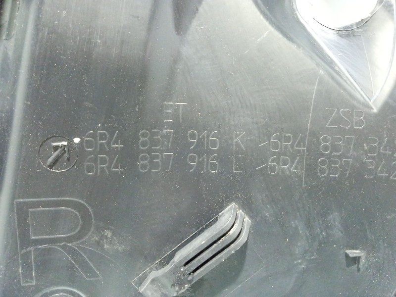 Recambio de moldura para volkswagen polo v (6r1, 6c1) 1.4 (6r1) referencia OEM IAM 6R4837916  