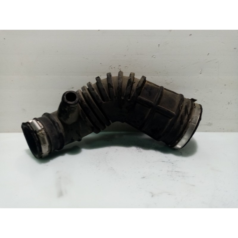 Recambio de tubo para ssangyong korando 2.3 turbodiesel cat referencia OEM IAM 2372106310  