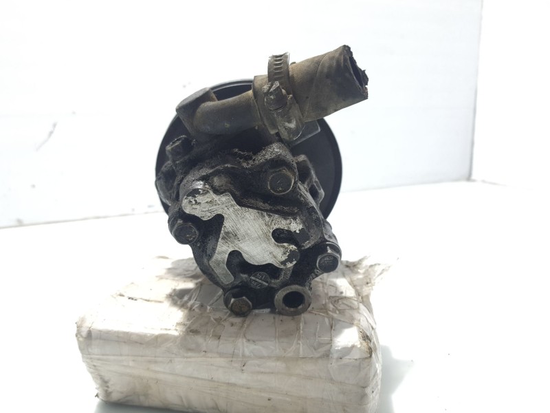 Recambio de bomba direccion para nissan serena (c23m) 2.3 diesel referencia OEM IAM 491109C600  