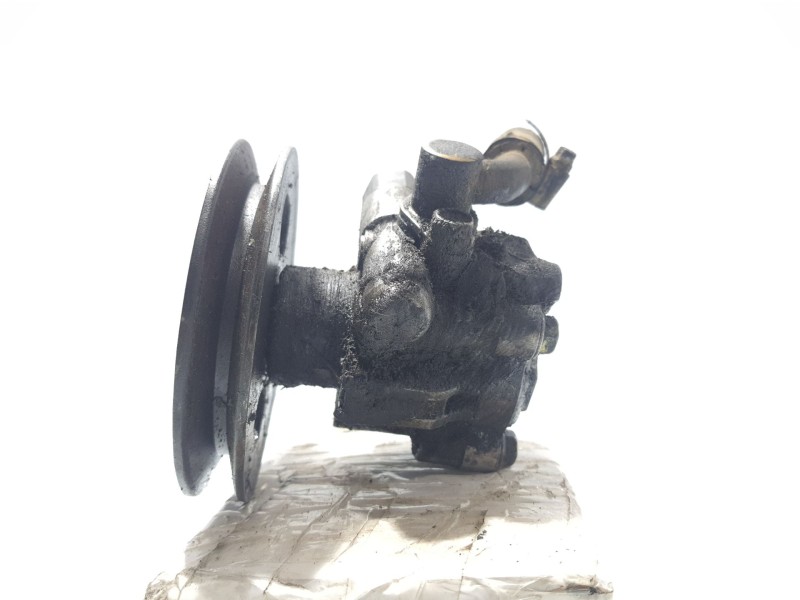 Recambio de bomba direccion para nissan serena (c23m) 2.3 diesel referencia OEM IAM 491109C600  