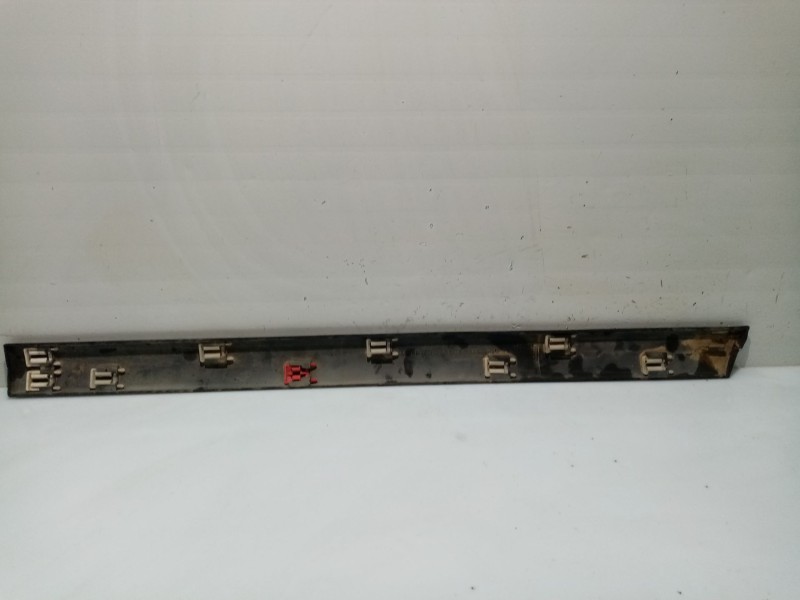 Recambio de moldura para renault 19 hatchback (b/c53) referencia OEM IAM 7700784909  