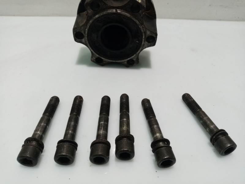 Recambio de cubos de bloqueo para ssangyong korando 2.3 turbodiesel cat referencia OEM IAM   