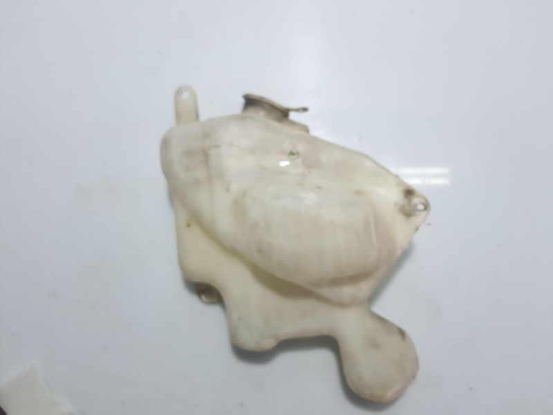 Recambio de deposito limpia para nissan serena (c23m) 2.3 diesel referencia OEM IAM 289109C100 289109C000 