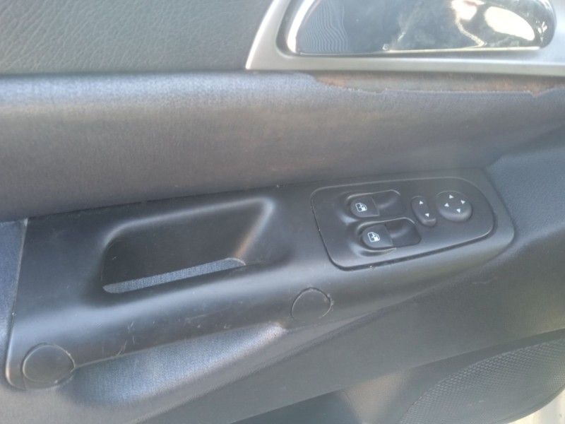 lancia ypsilon (843_) del año 2007