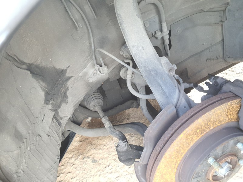 Recambio de mangueta delantera derecha para mazda 6 hatchback (gg) 2.0 (gges) referencia OEM IAM GR1A33020  