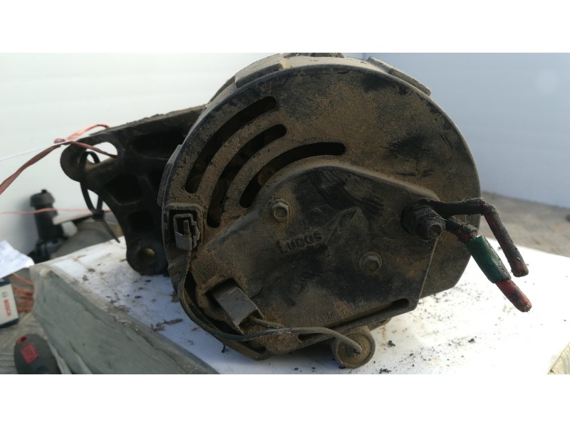 Recambio de alternador para seat ibiza 1.5 cat   |   0.85 - ... | 1985 | 90 cv / 66 kw referencia OEM IAM 24041E A11545 