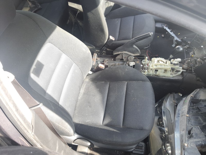 Recambio de asiento delantero derecho para mazda 6 hatchback (gg) 2.0 (gges) referencia OEM IAM GJ6998  