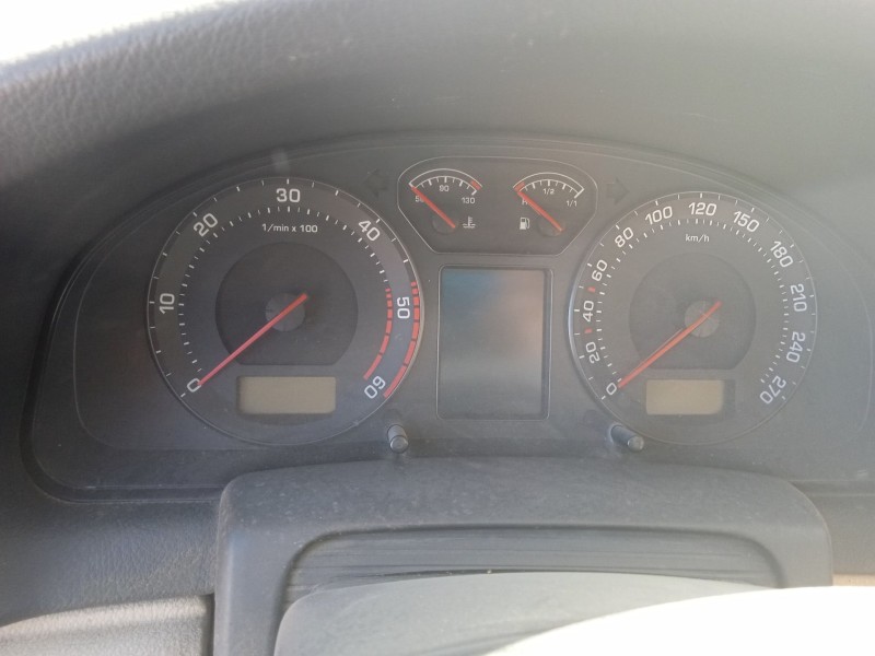 skoda superb i (3u4) del año 2004