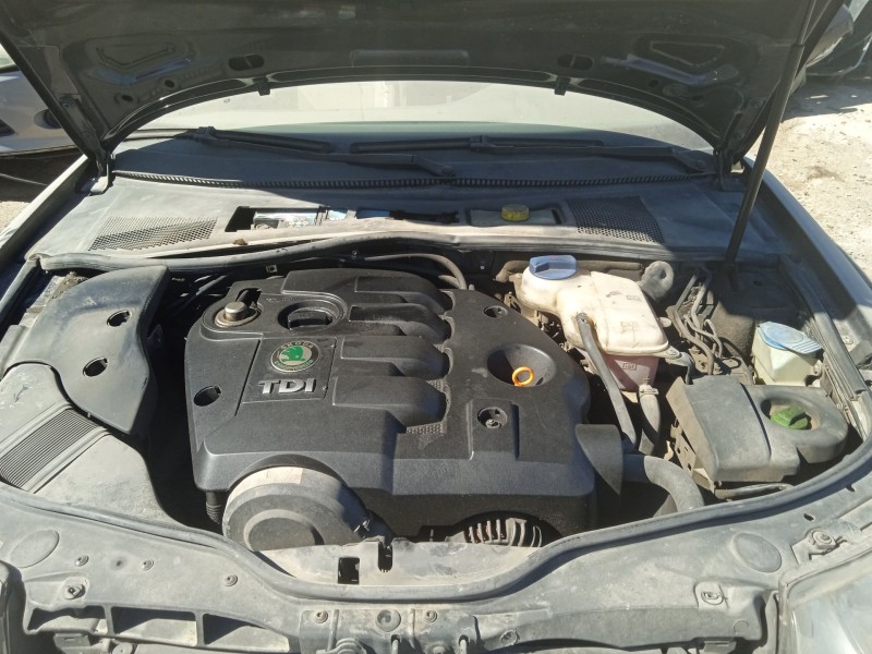 skoda superb i (3u4) del año 2004