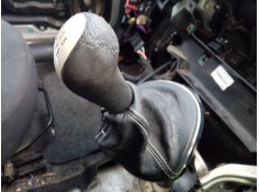 Recambio de pomo palanca cambio para lancia ypsilon (843_) 1.3 d multijet (843.axe11, 843.axe1a) referencia OEM IAM 55349533   2