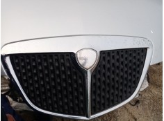 Recambio de calandra delantera de radiador para lancia ypsilon (843_) 1.3 d multijet (843.axe11, 843.axe1a) referencia OEM IAM 7