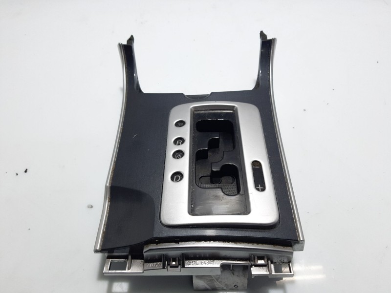 Recambio de moldura para mazda 6 hatchback (gg) 2.0 (gges) referencia OEM IAM GRC64341  