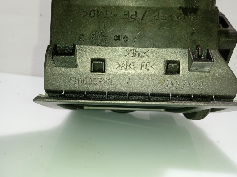 Recambio de aireador calefaccion para opel vectra c (z02) 1.9 cdti (f69) referencia OEM IAM 230635620  